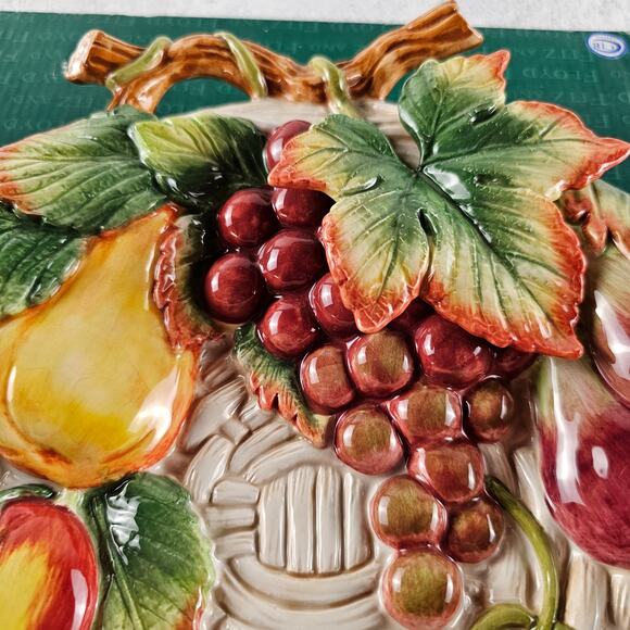 Fitz and Floyd Classics Country Gourmet Canape Plate Fruit Leaves Vintage Weave - Picture 2 of 6